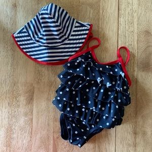 baby GAP swimsuit & SunDry hat